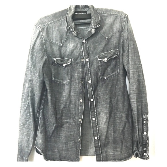 Women’s Gray Long Sleeve Button Down Shirt - Picture 1 of 3